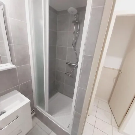 T2 Avec Balcon A Gazost *